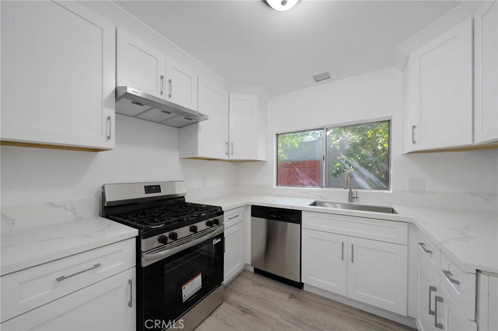 2854 Nandina Property Photo 12