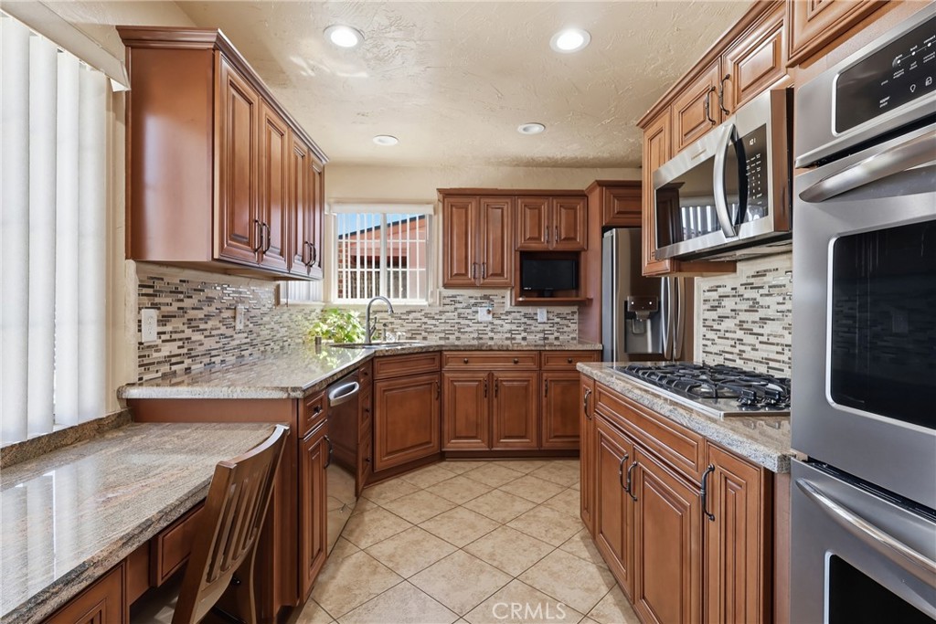 13003 Daphne Property Photo 8