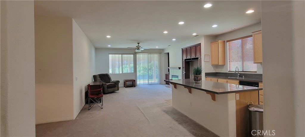 13833 Grant Way Property Photo 7