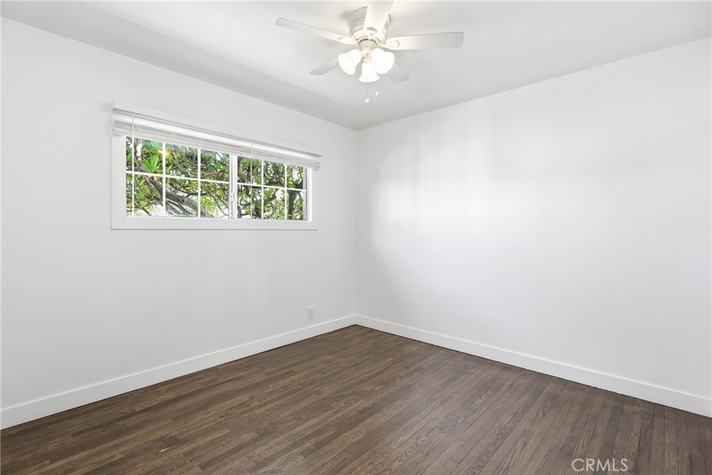 5557 Canehill Avenue Property Photo 21