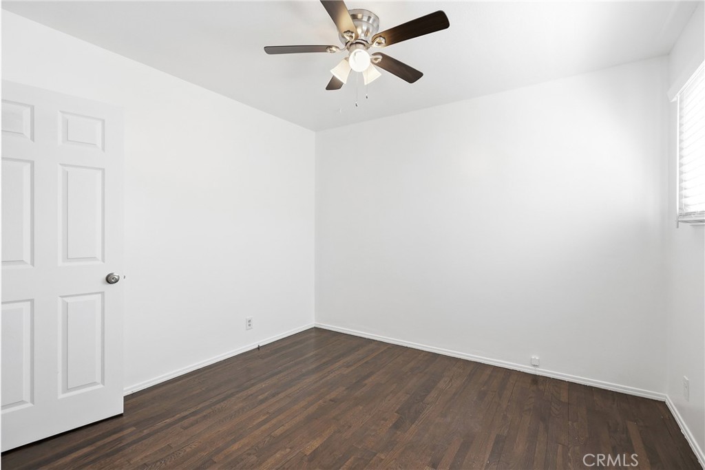 5557 Canehill Avenue Property Photo 24