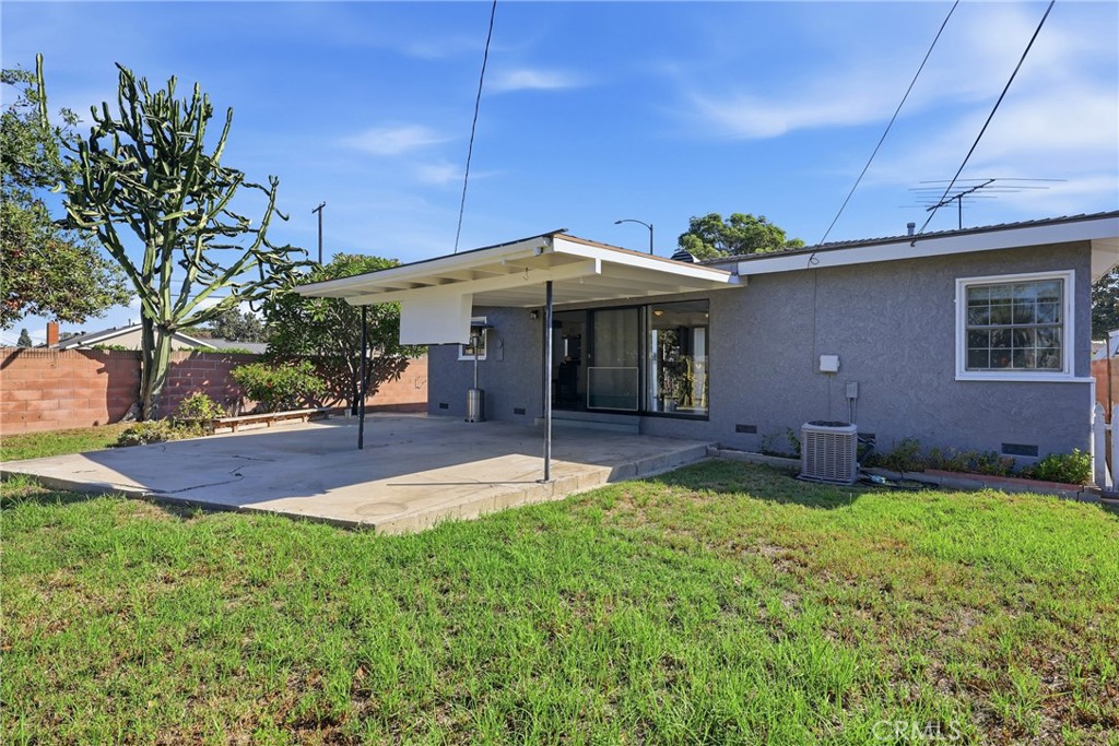 5557 Canehill Avenue Property Photo 31