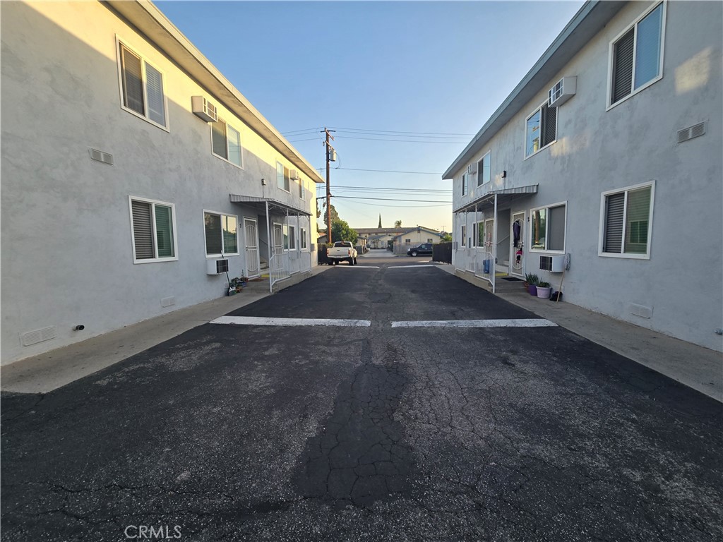 10813 Elliott 1 Property Photo 2