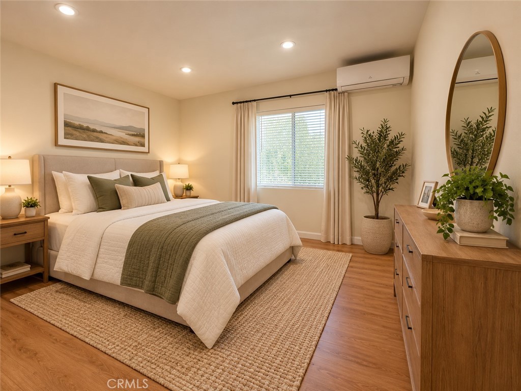 1434 E Sandison Property Photo 19