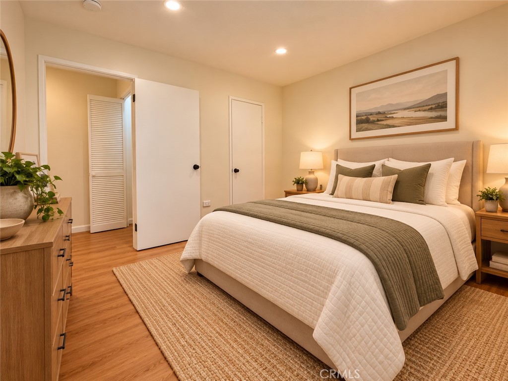 1434 E Sandison Property Photo 21