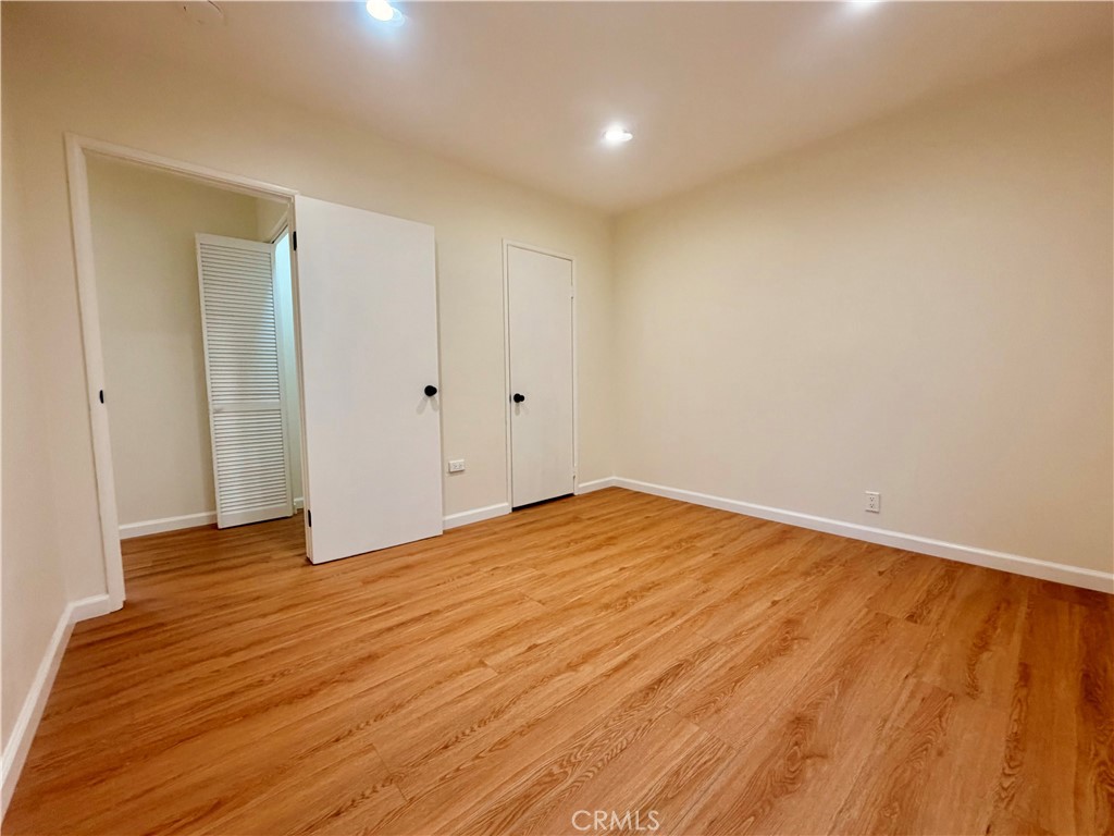 1434 E Sandison Property Photo 22