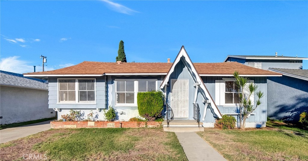 20915 Ely Property Photo 1