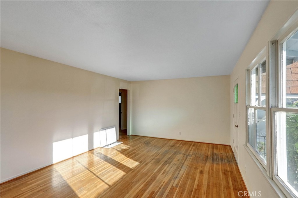 20915 Ely Property Photo 9