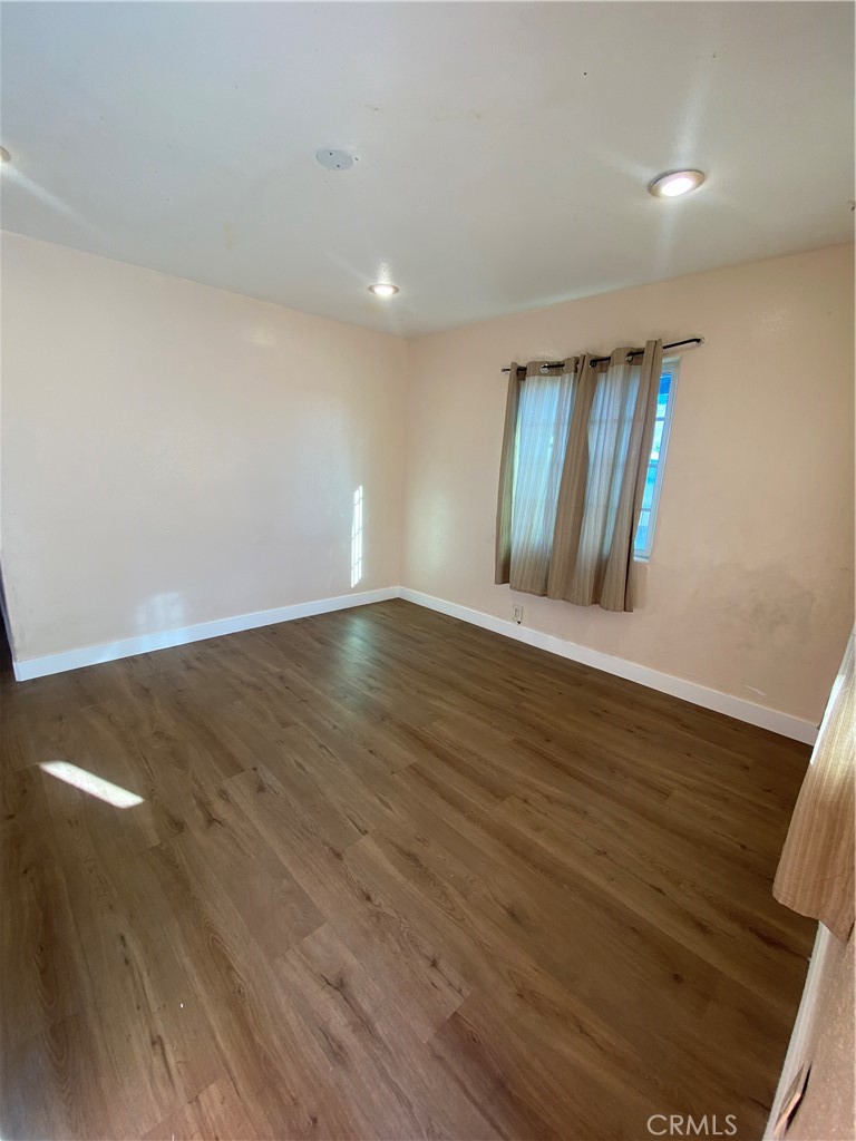 11842 Success Property Photo 4