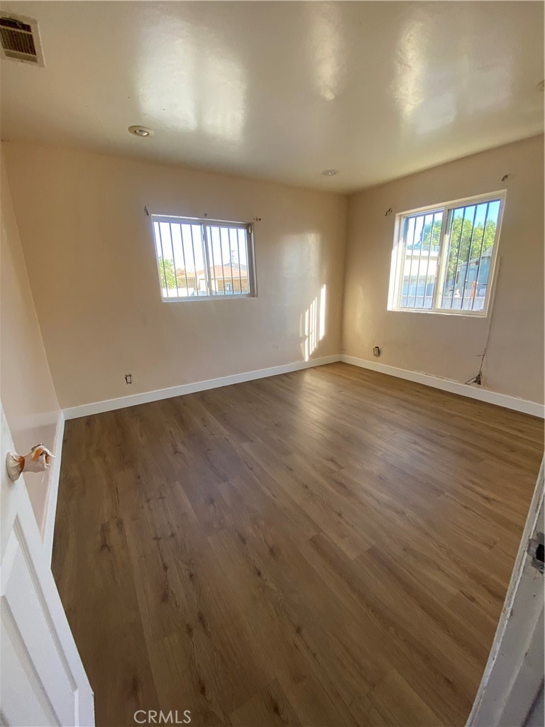 11842 Success Property Photo 10