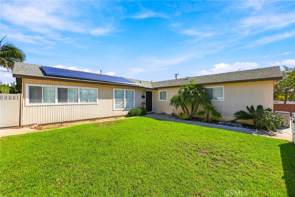 6211 San Ramon Way Property Photo 4