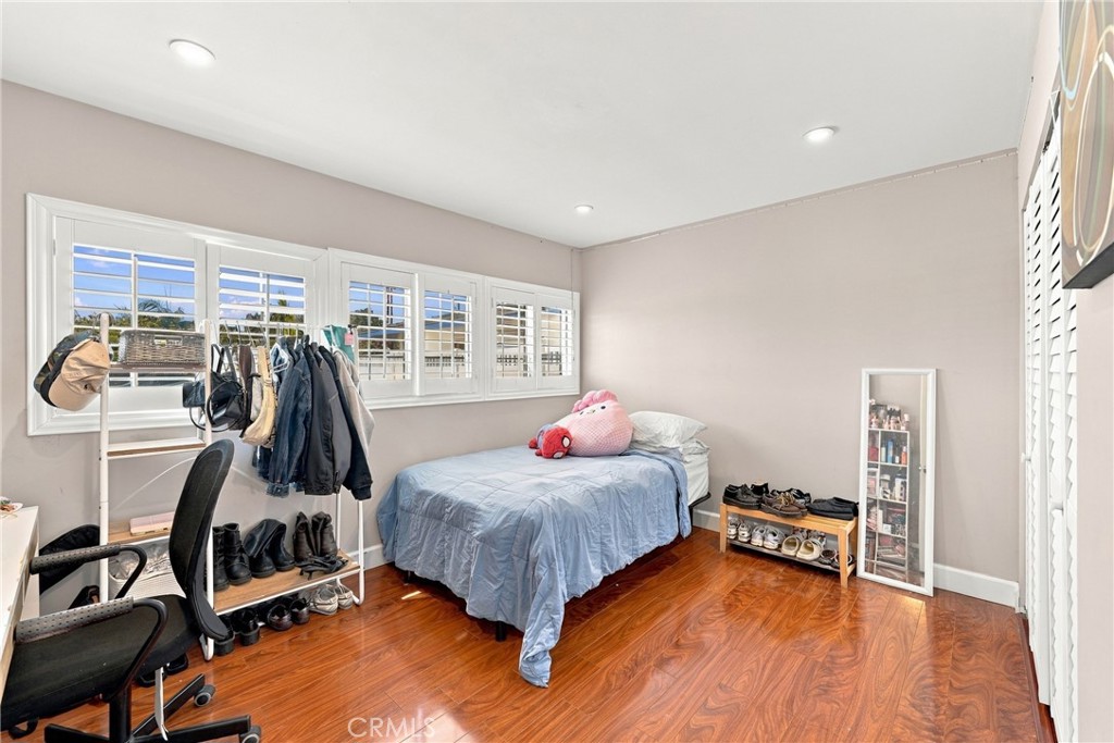 6211 San Ramon Way Property Photo 11