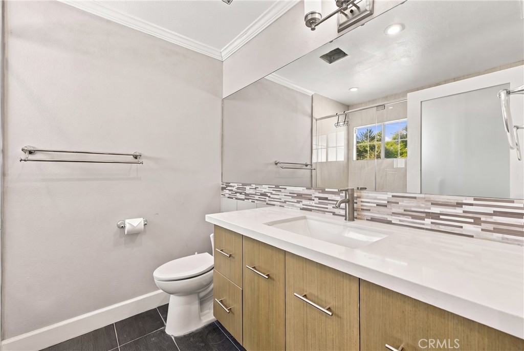 6211 San Ramon Way Property Photo 15