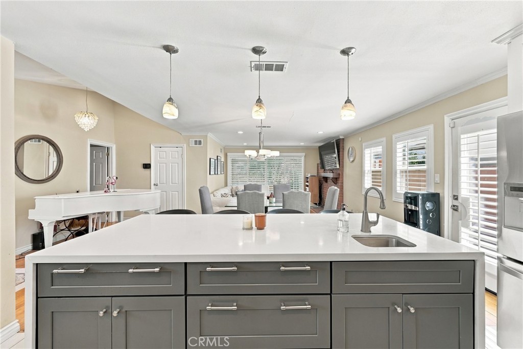 6211 San Ramon Way Property Photo 27