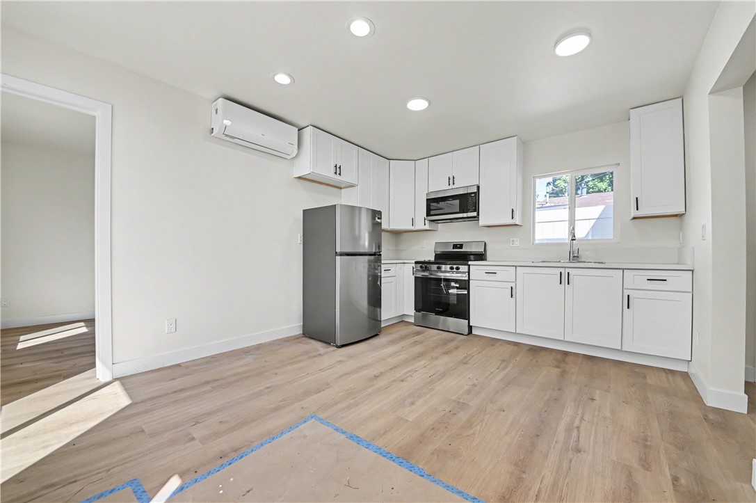 2217 San Francisco Avenue A Property Photo 5