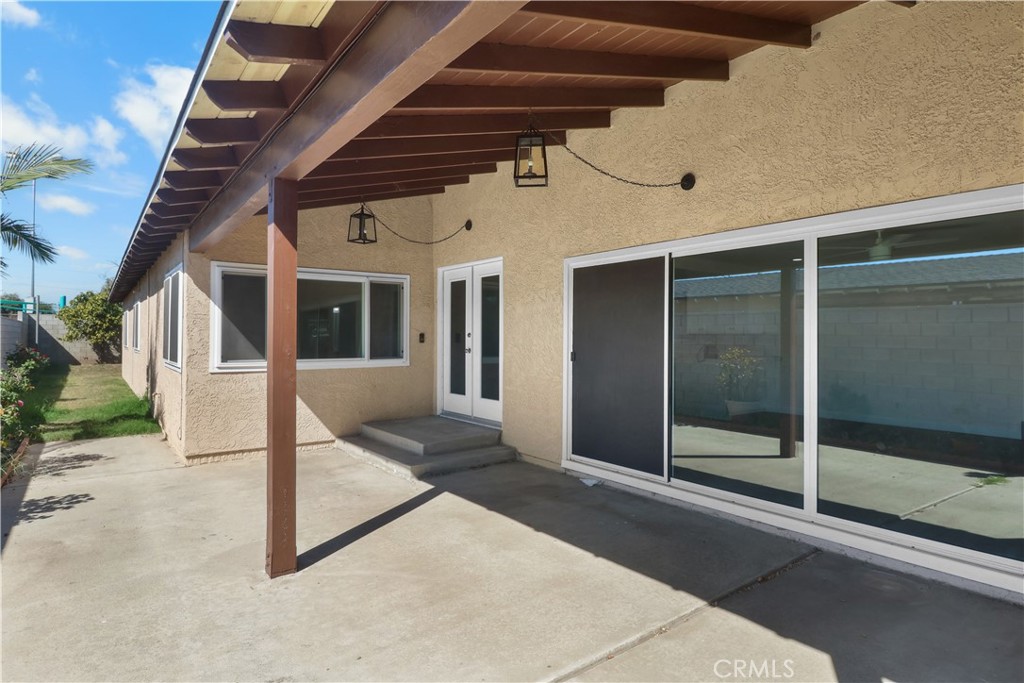 10829 Firmona Avenue Property Photo 33