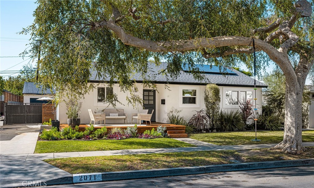 2071 Tevis Property Photo 4