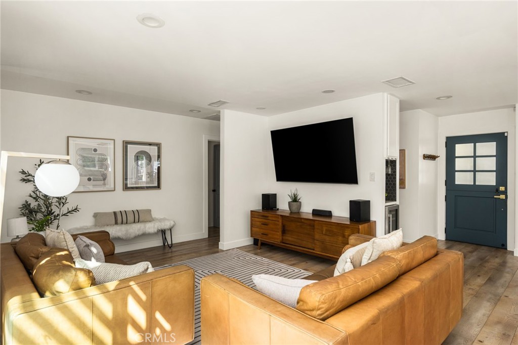 2071 Tevis Property Photo 16