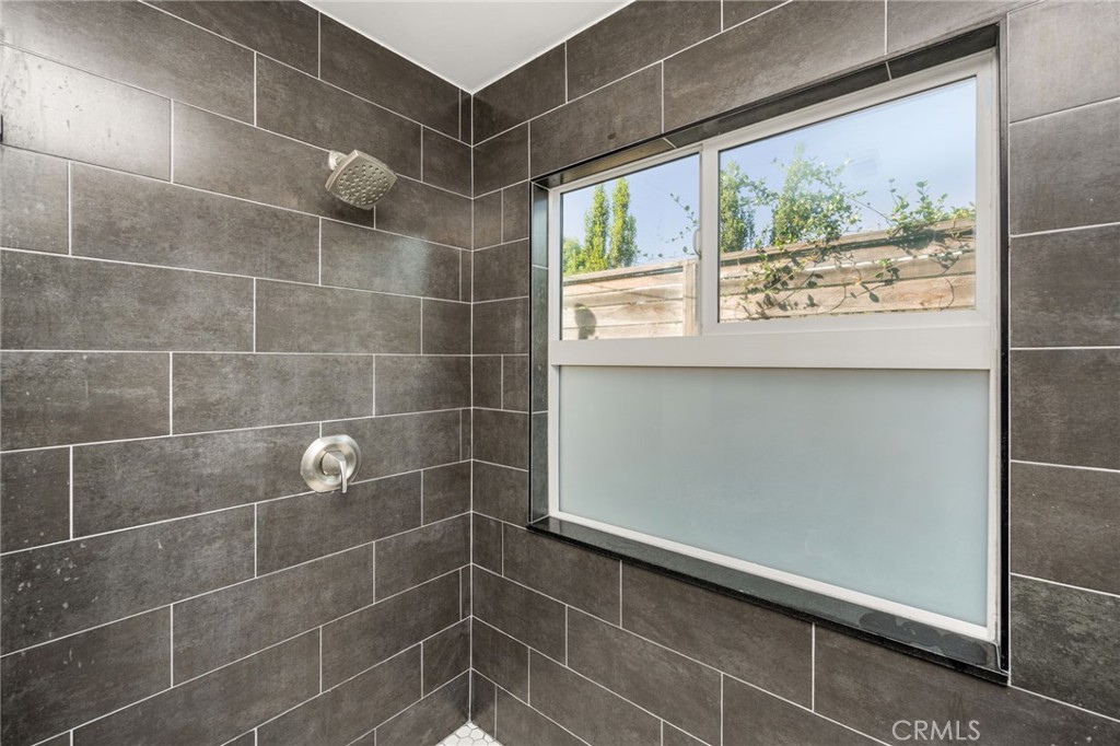 2071 Tevis Property Photo 35