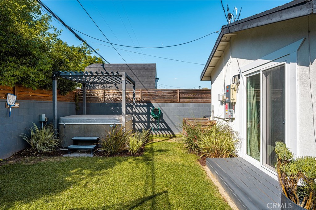 2071 Tevis Property Photo 46