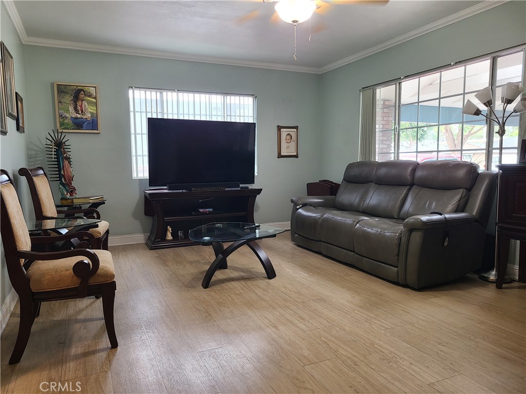 13835 Greenstone Avenue Property Photo 6