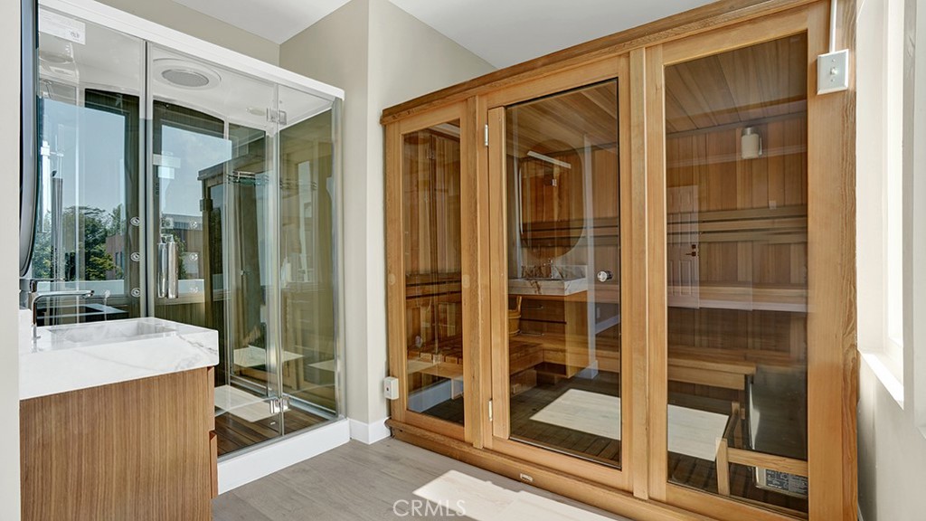 2747 E Ocean Boulevard Property Photo 46