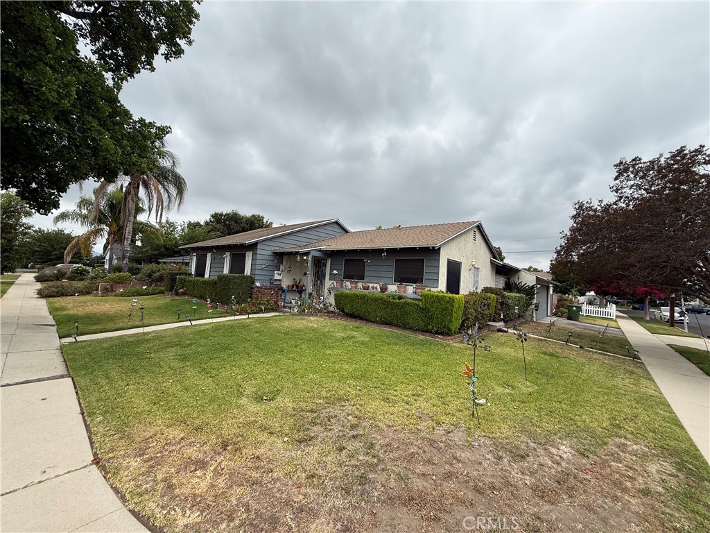 8039 Irondale Property Photo 6
