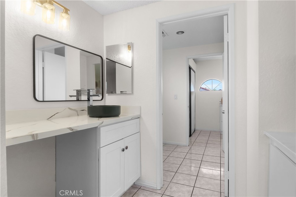 571 W Cypress Circle W Property Photo 11