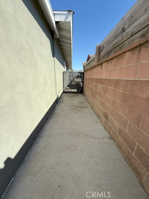 10709 S 8th Avenue Property Photo 23