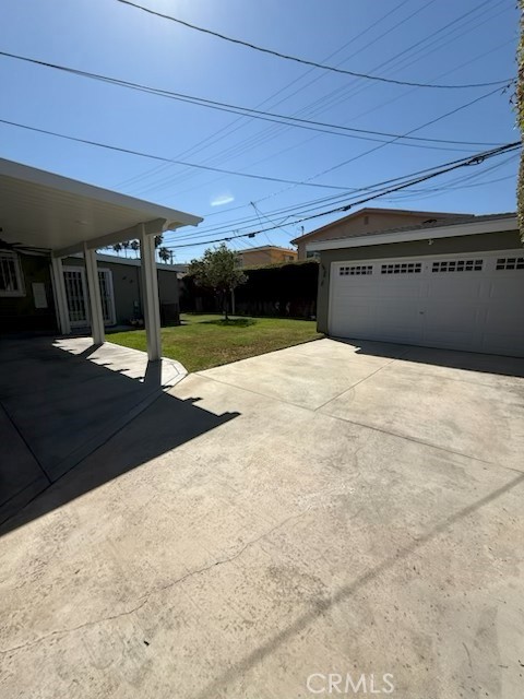 10709 S 8th Avenue Property Photo 28