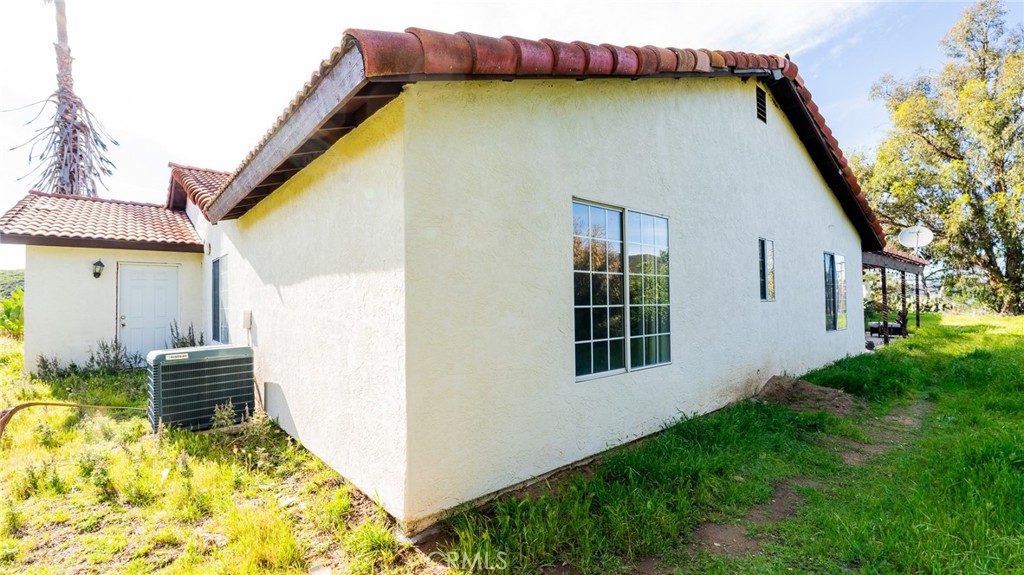 47830 Rainbow Glen Road Property Photo 56