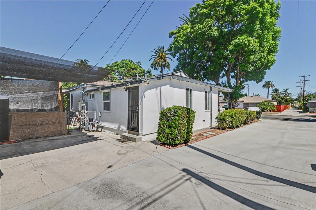 2217 San Francisco Avenue Property Photo 35