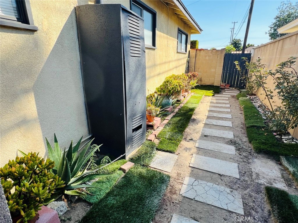 431 E Michelle Property Photo 11