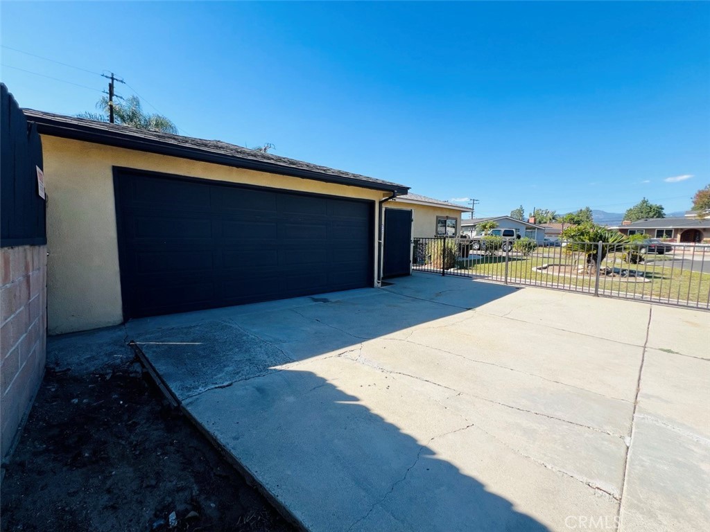 431 E Michelle Property Photo 12