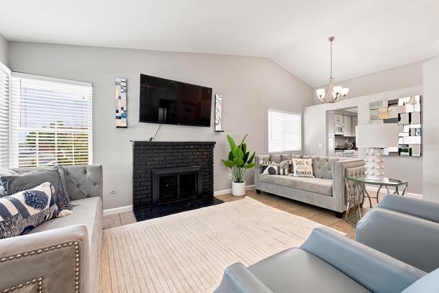 25660 Dracaea Property Photo 4
