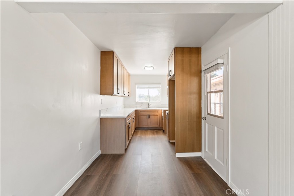 1074 252nd Property Photo 7