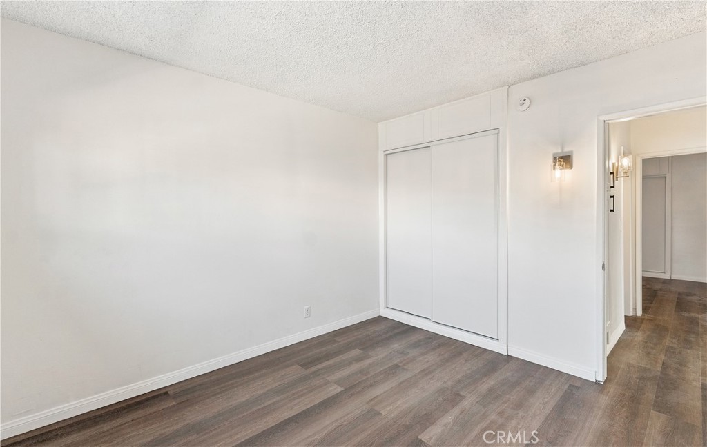1074 252nd Property Photo 20