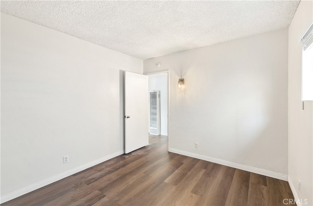 1074 252nd Property Photo 11