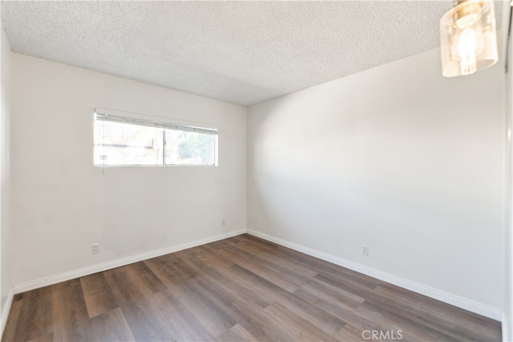 1074 252nd Property Photo 21