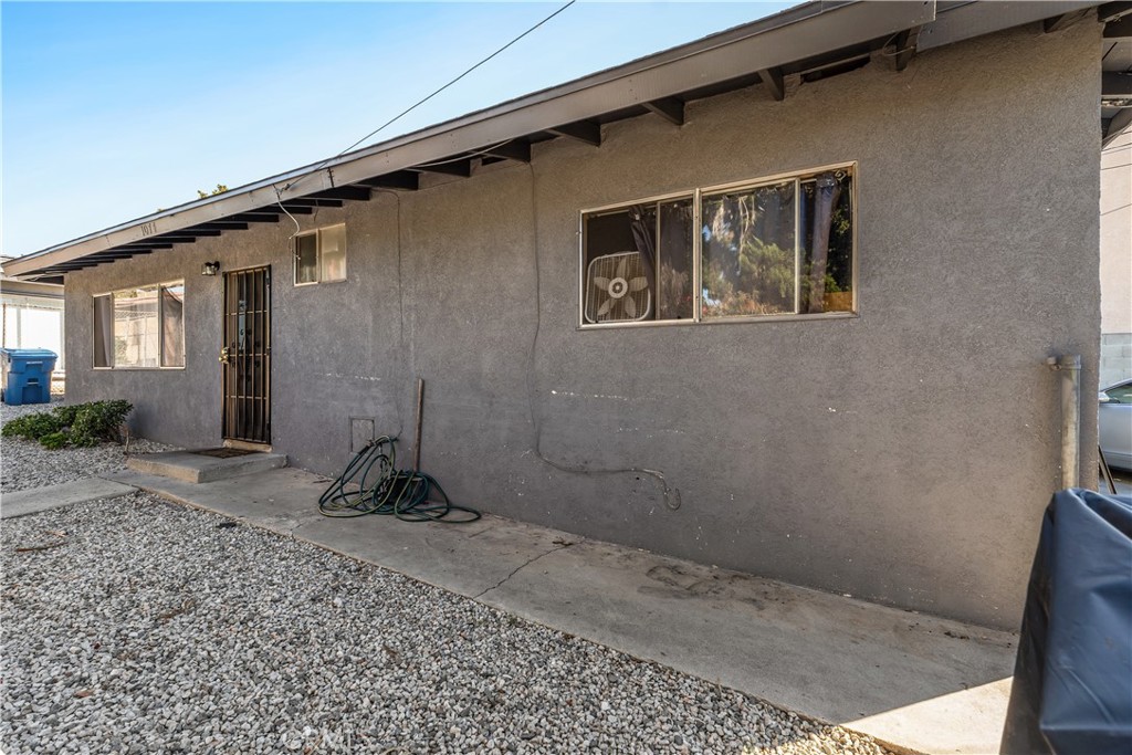 1074 252nd Property Photo 23