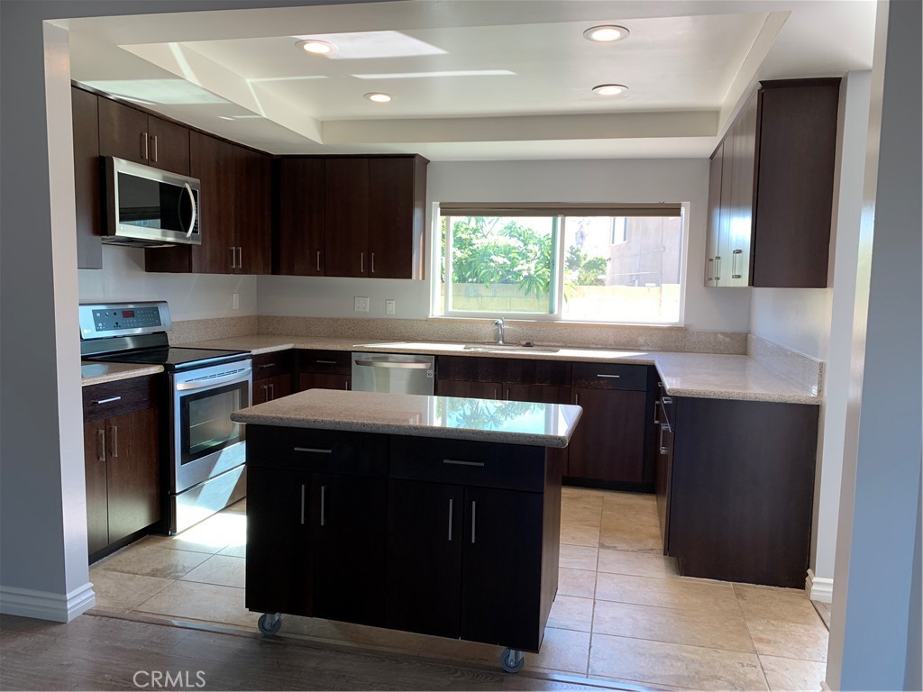 8250 Gregory Circle Property Photo 7