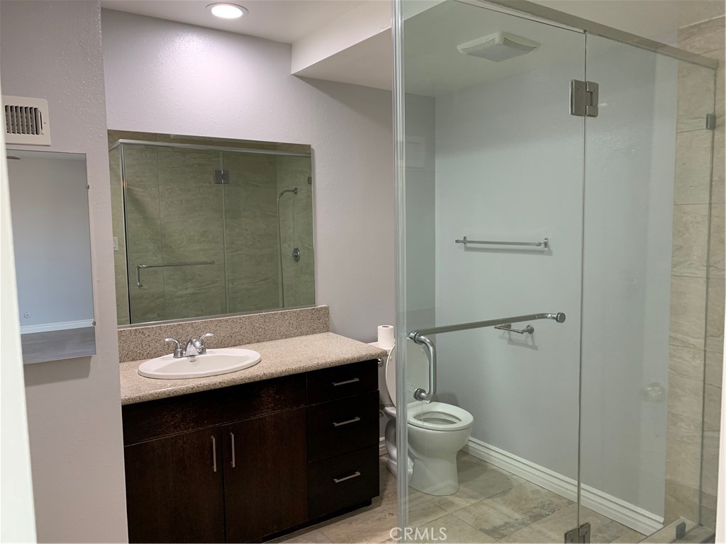 8250 Gregory Circle Property Photo 17