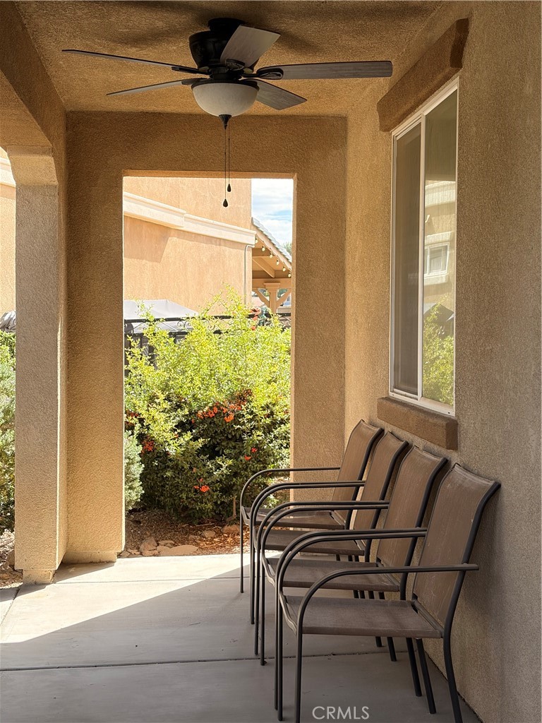 43109 Sandwest Court Property Photo 4