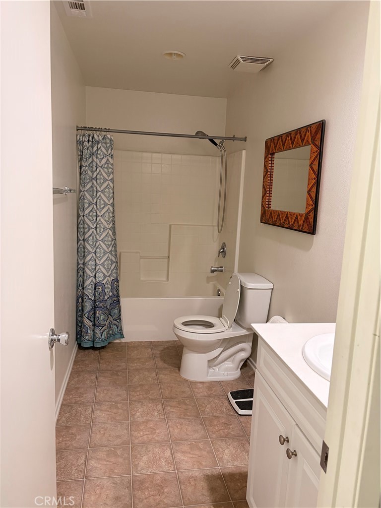 43109 Sandwest Court Property Photo 8