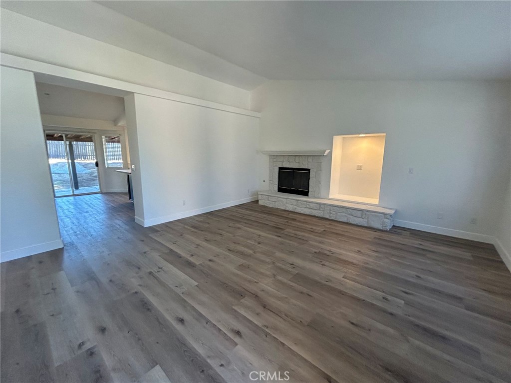 20895 Perry Street Property Photo 3