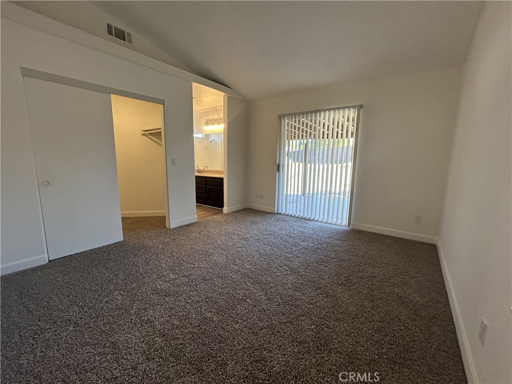 20895 Perry Street Property Photo 9