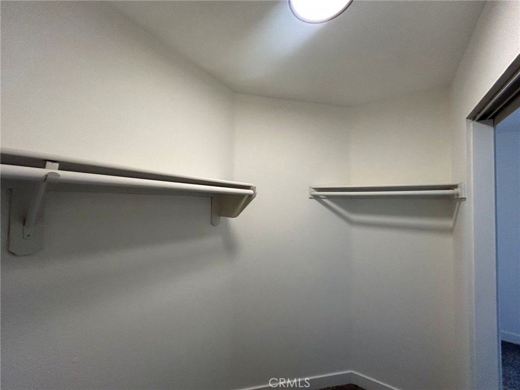 20895 Perry Street Property Photo 11