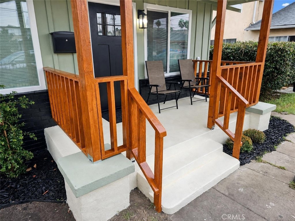213 E Eagle Property Photo 6