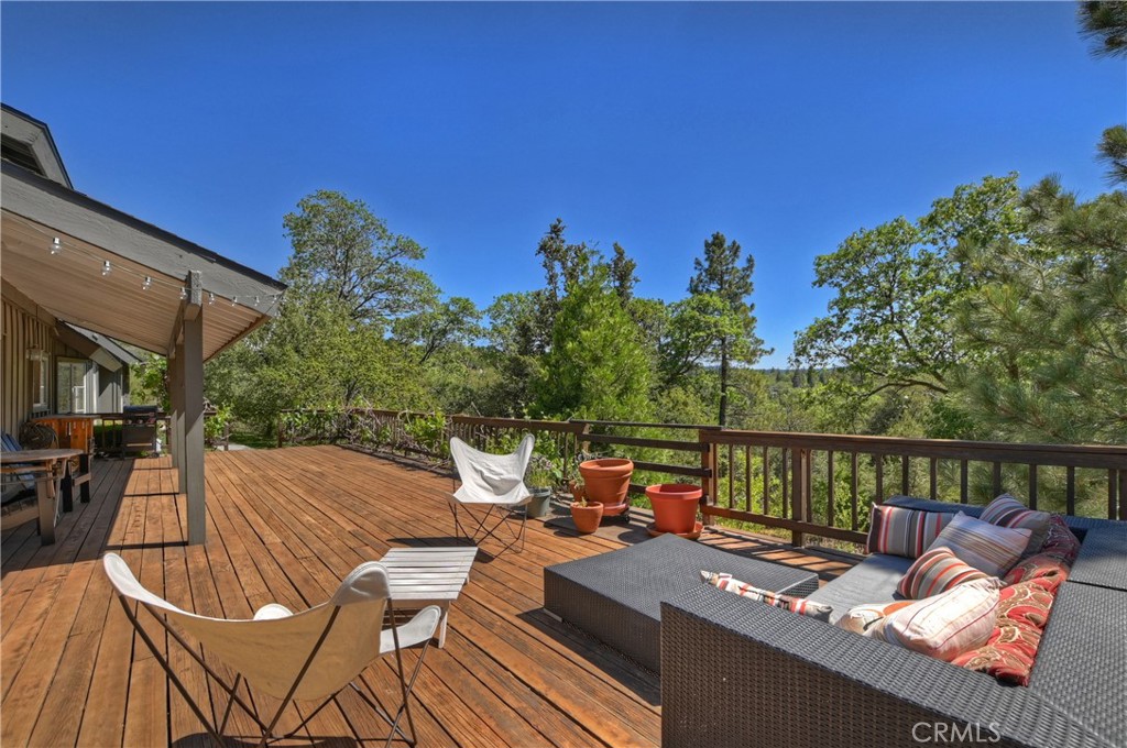 1570 Lupin Road Property Photo 37