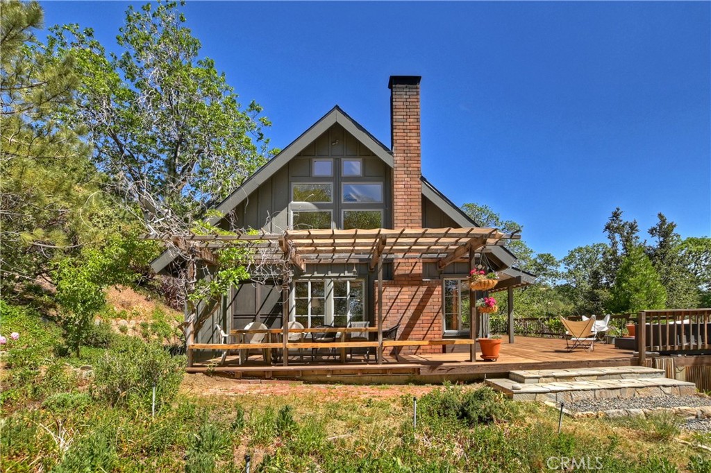 1570 Lupin Road Property Photo 47